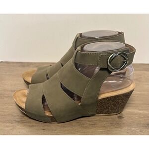 Dansko Sera Wedge Sandals Women's 7.5-8‎ US Green Nubuck Leather Ankle Strap
